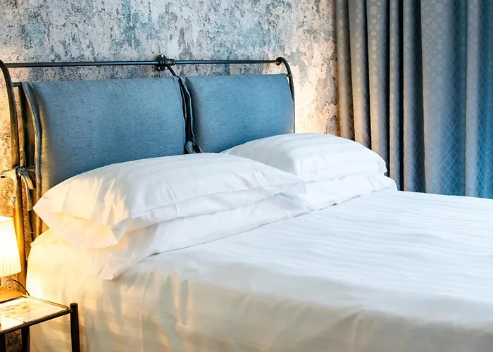 Du & Hotel 3*