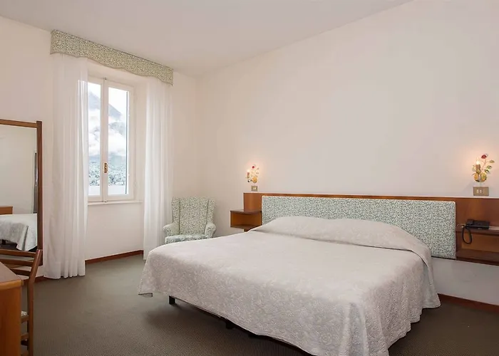 Hotel Du &