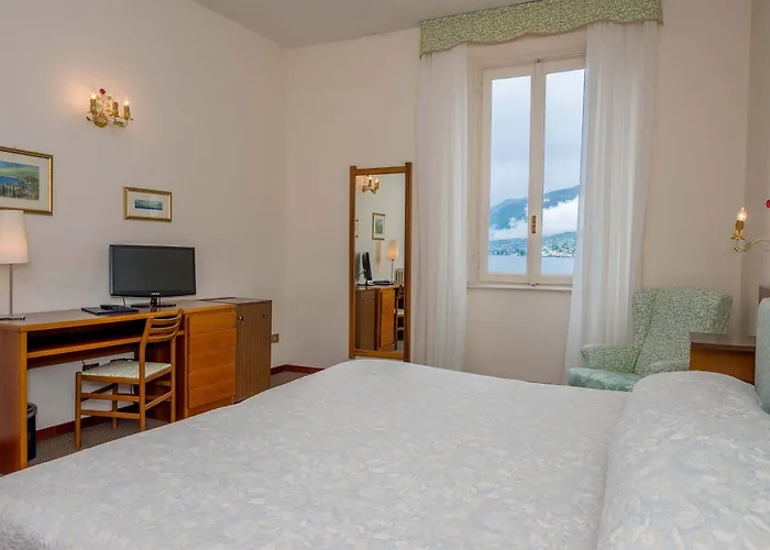 Hotel Du &