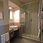 Hotel Du & 3*